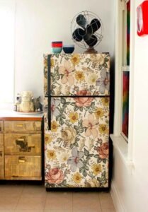 8 Creative Ideas to Transform Your Fridge Door