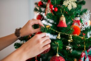 Expert Tips for Budget-Friendly Christmas Decorations » Residence Style