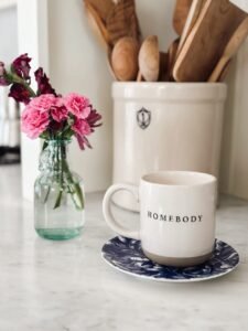 Seasonal Patterns for Living and Home Decor
